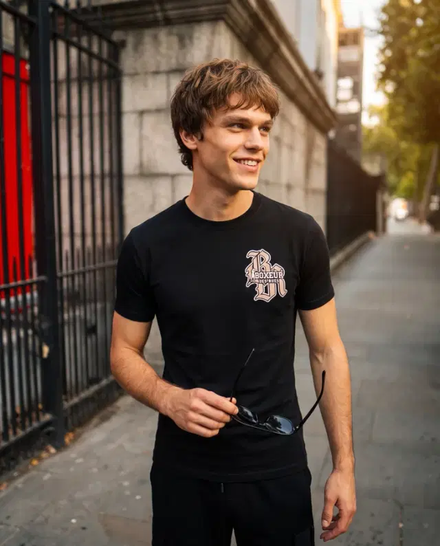 T-Shirt Manica Corta Gotica Nera