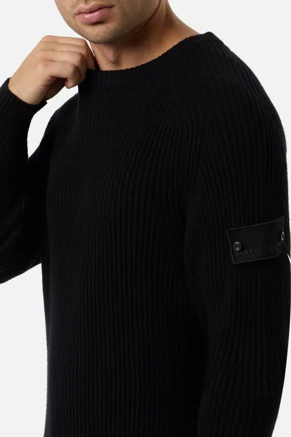 Black Crew Neck Man Sweater Black