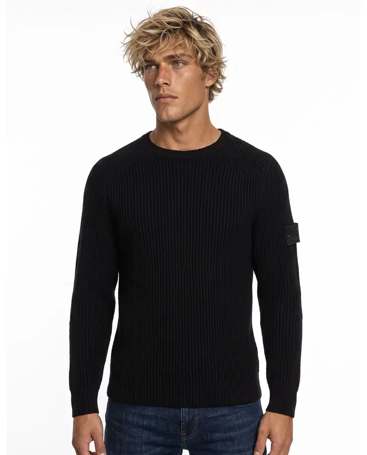 Black Crew Neck Man Sweater Black