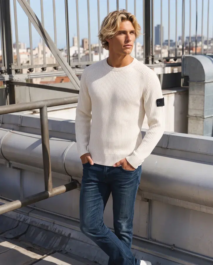 Warm Blank Crew Neck Man Sweater Warm Blank